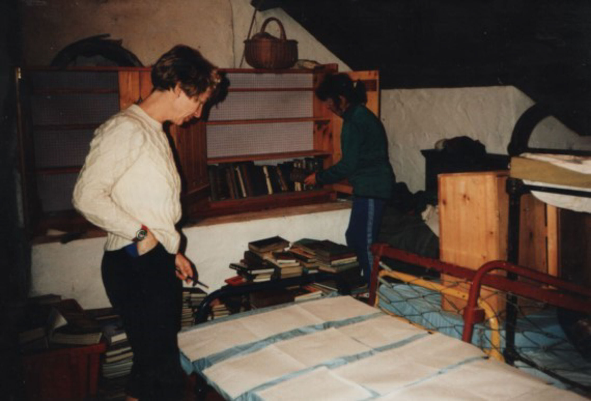 Sue Logan and Marlene Halliwell in the dorm in 1991