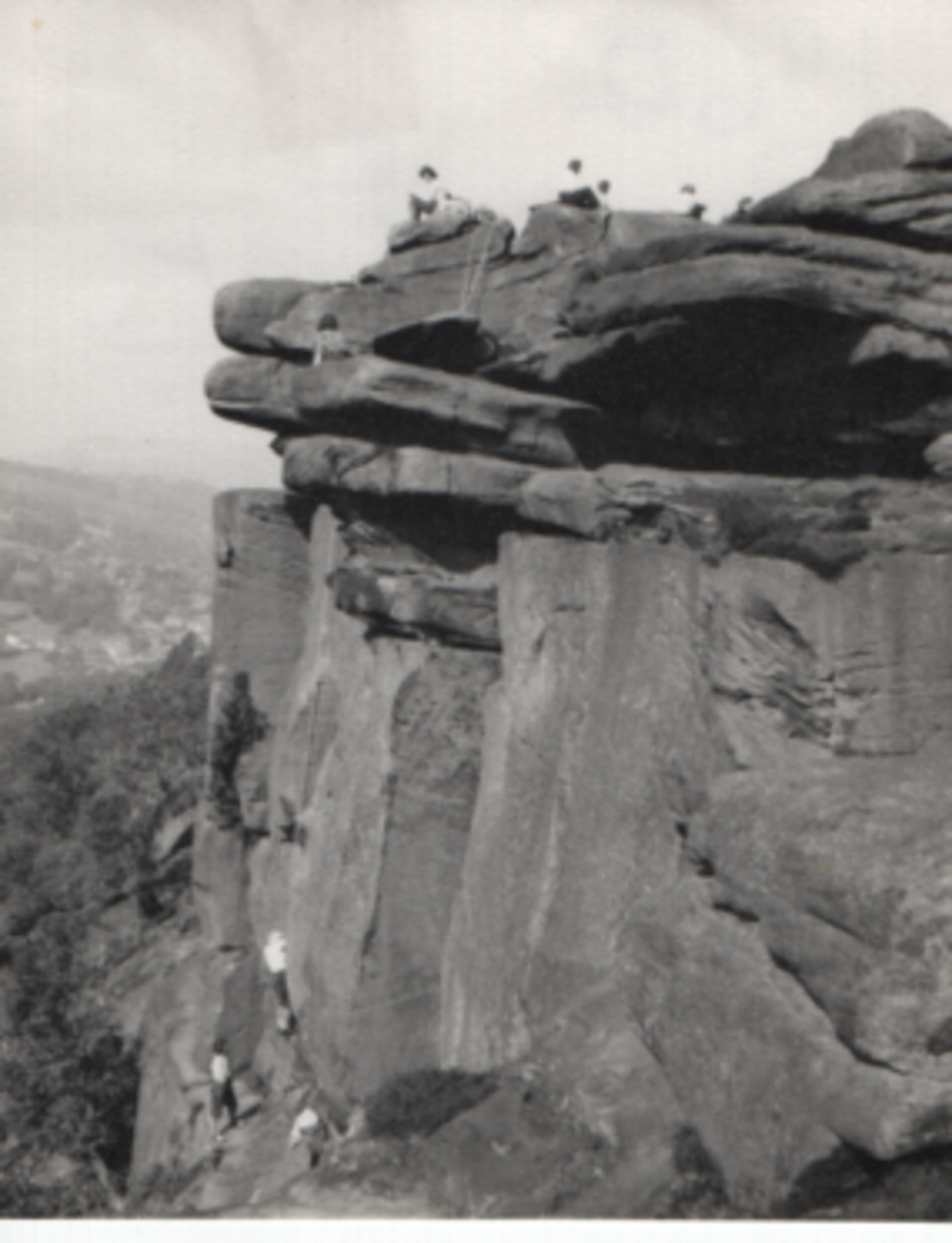 Nea Morin, Nancy Smith, Mary Fulford, Alwine Walford and Margaret Darvall at Froggatt, Peak District, in 1962