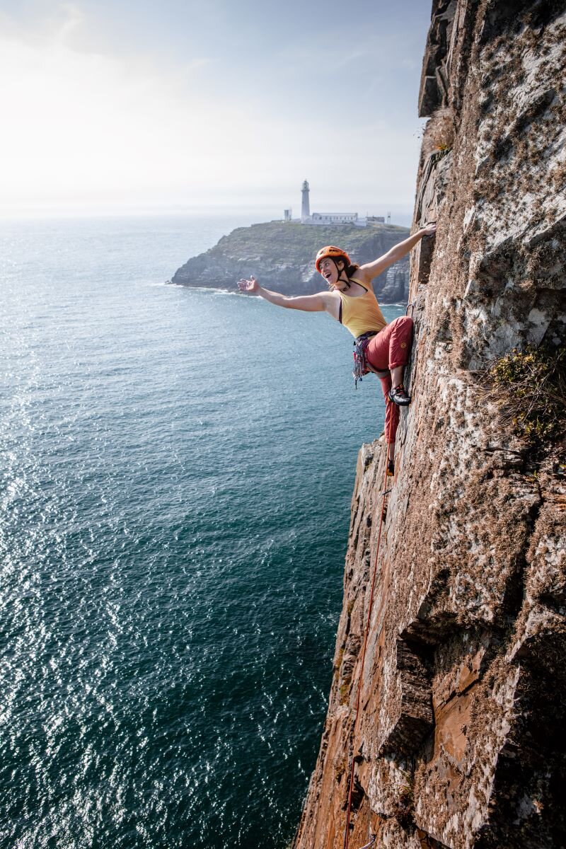 Ellie Fuller on Lighthouse Arete (VS), Castell Helen, Anglesey