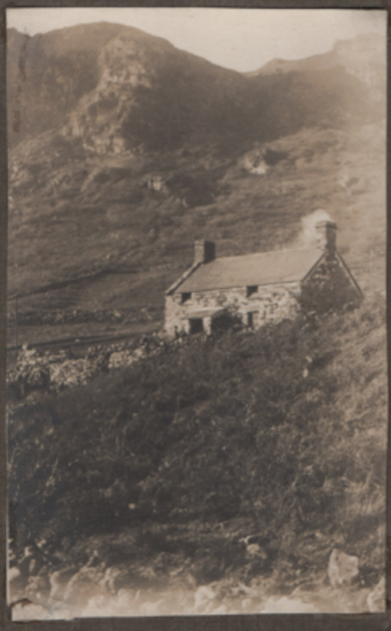 The Emily Kelly Hut in 1932