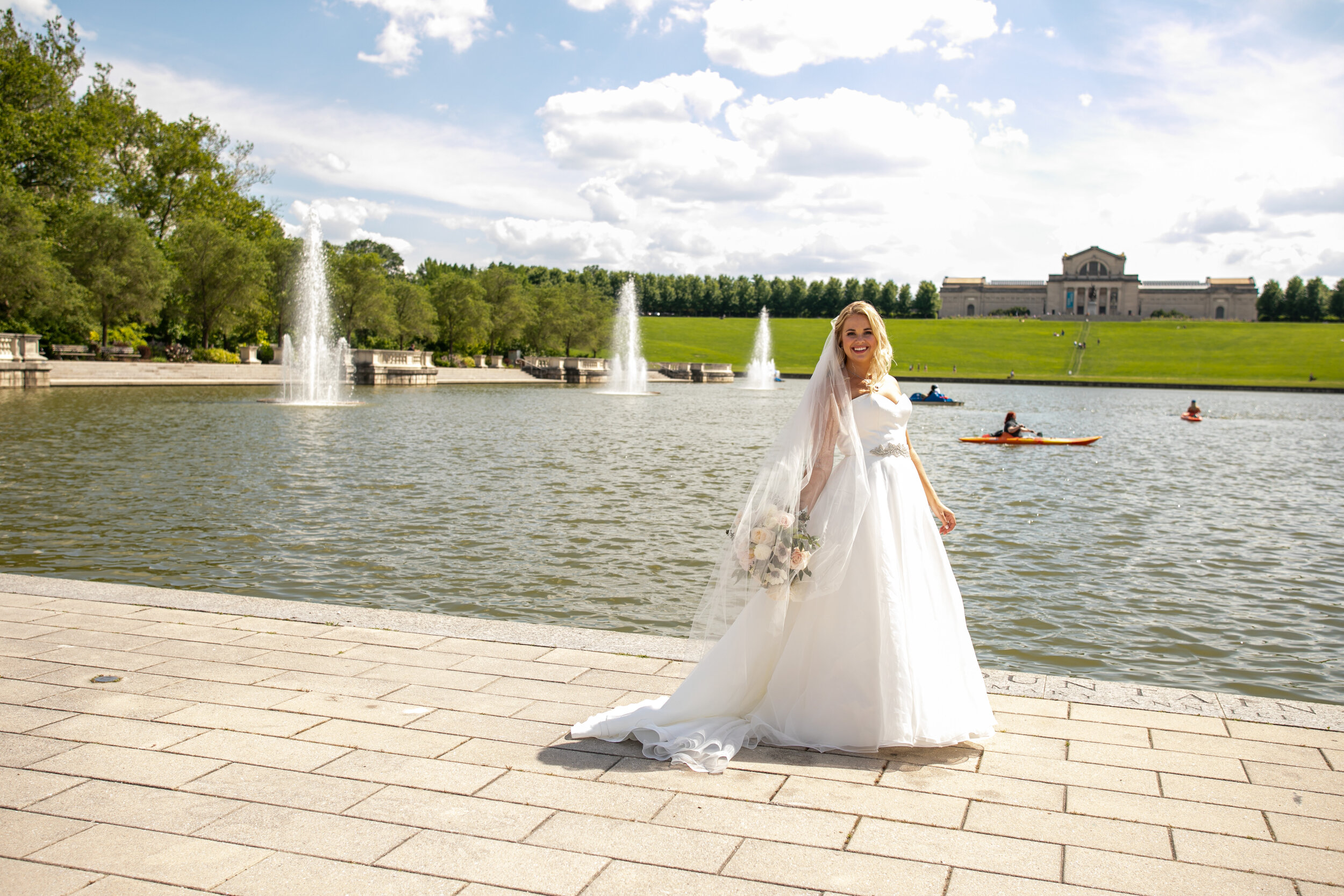 BRIDE ALONE_16.jpg