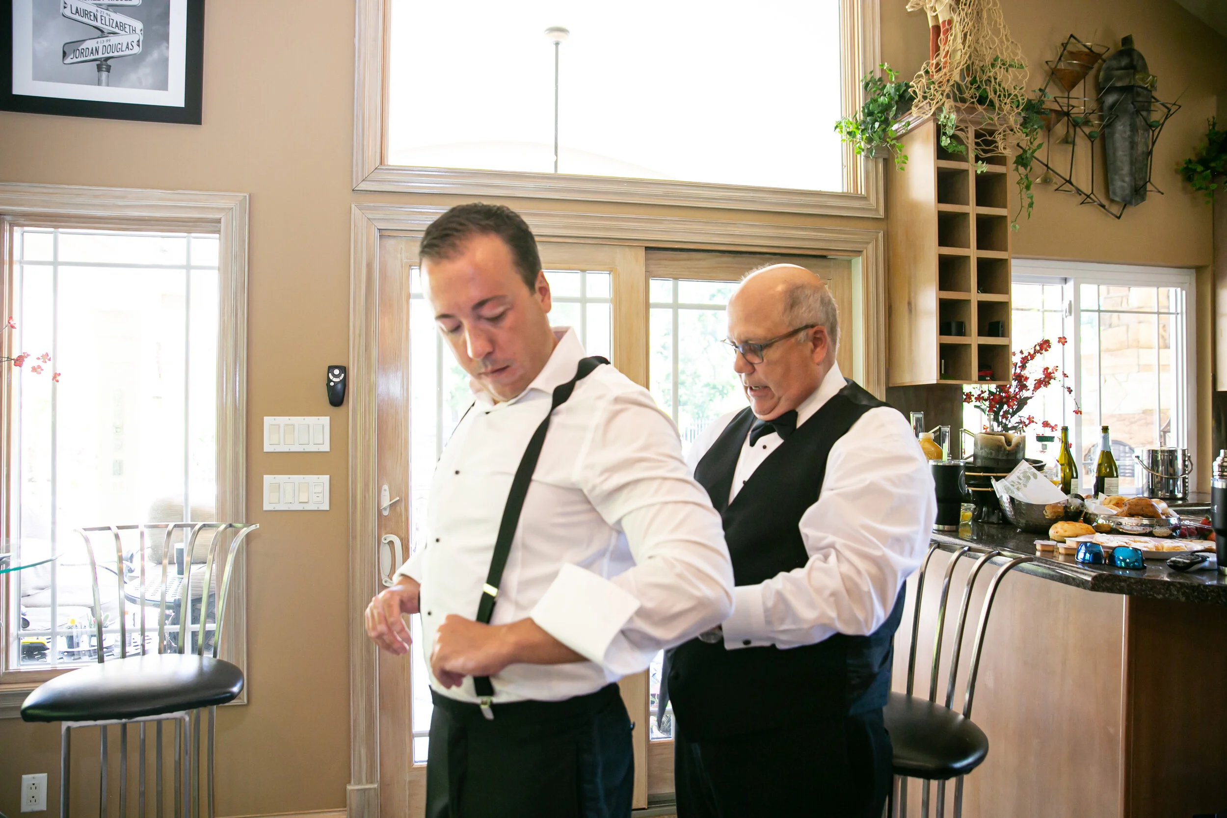 GETTING READY GUYS DEIRDRE_6.jpg