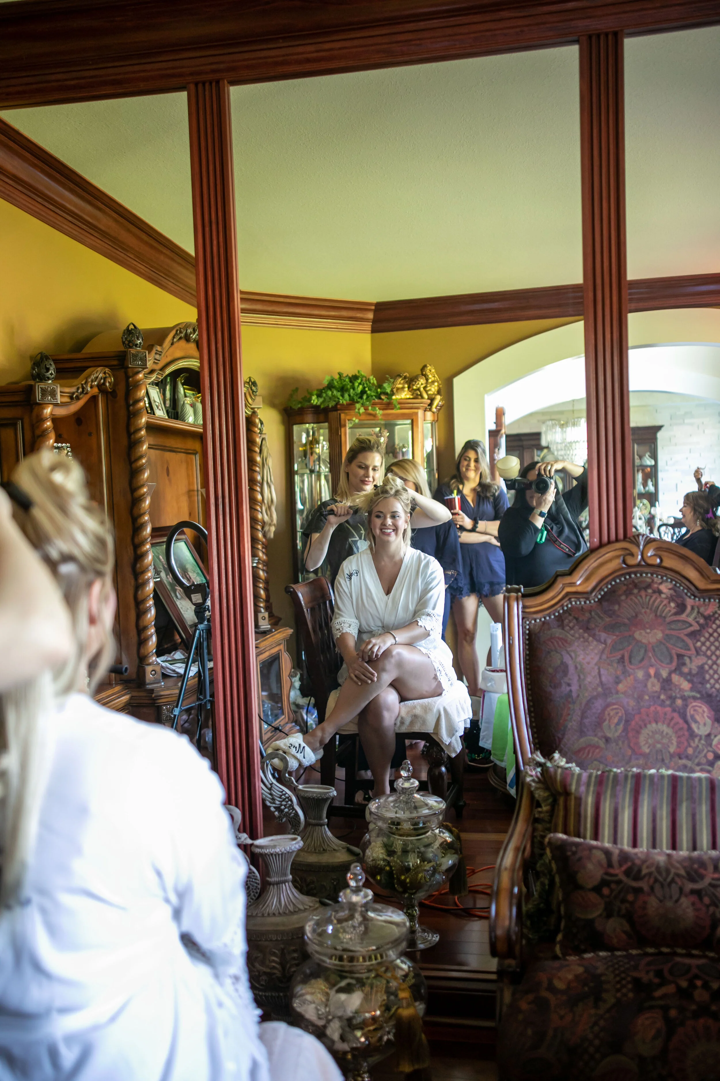 getting ready girls_7.jpg