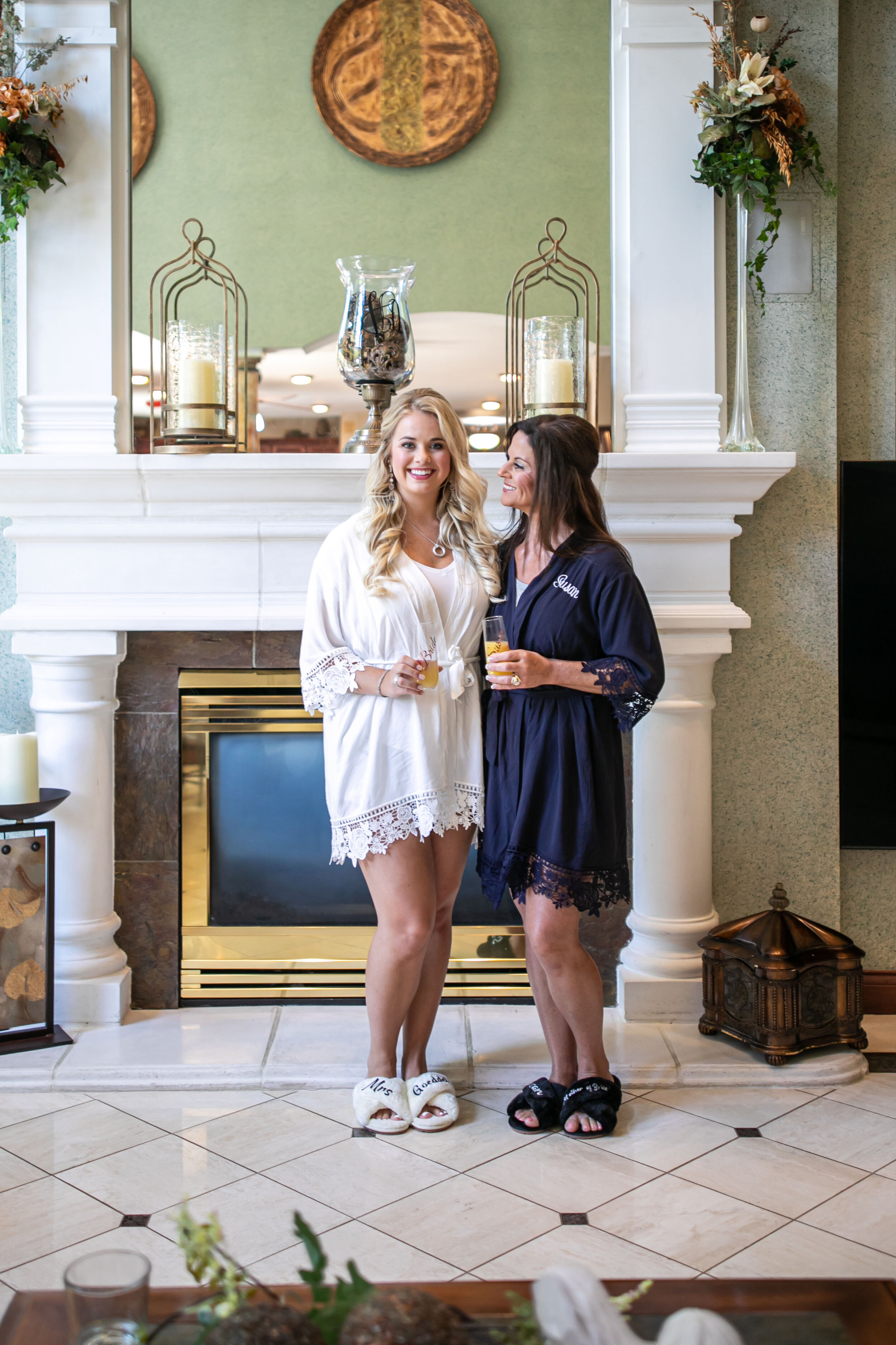 GIRLS IN ROBES_18.jpg