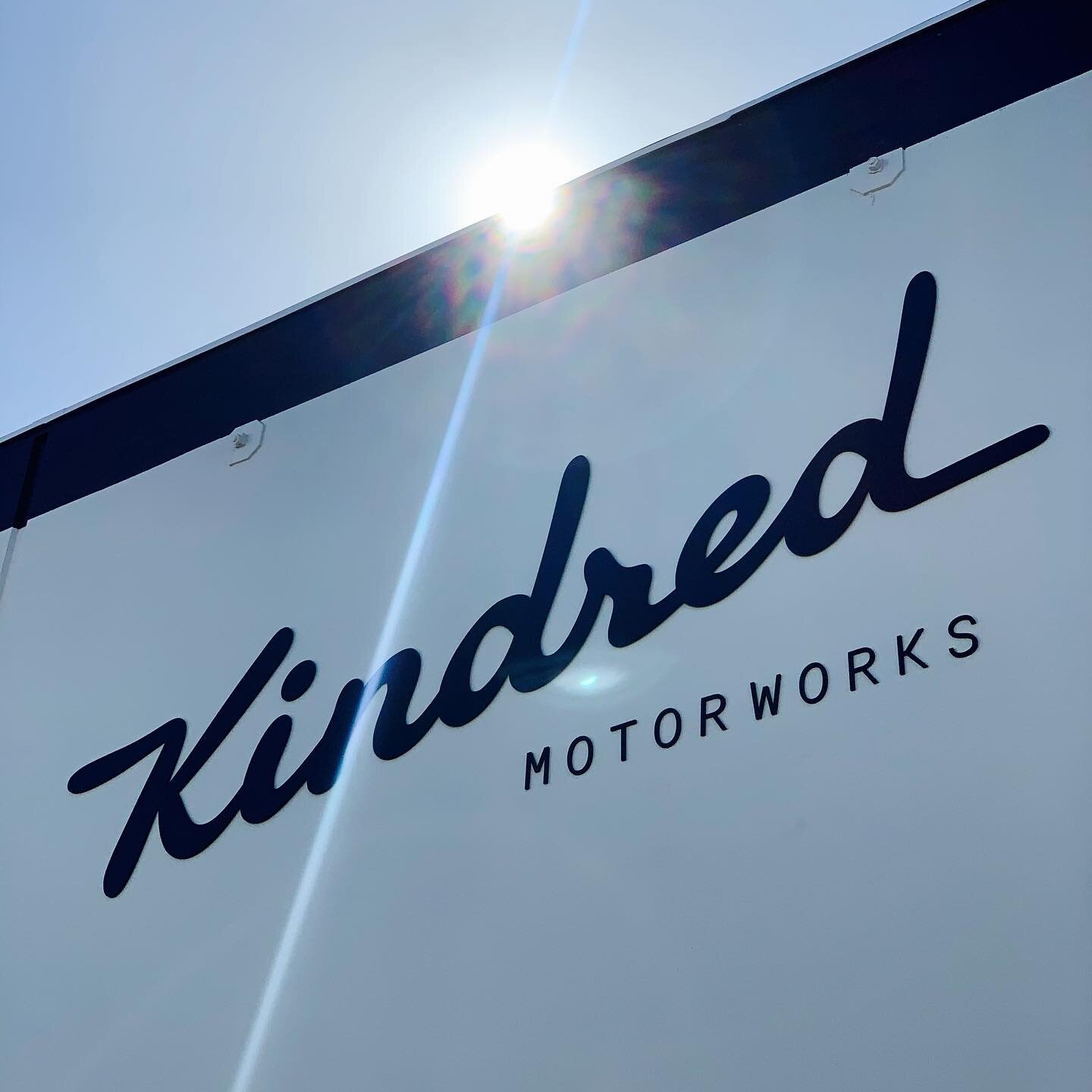 Bonded to the Building @kindredmotorworks Black Aluminum Letters CNC cut / Painted / Stud / Mount / Fin #motorworks #kindred #metal #font #buildingsign #sanrafael #aluminum #builttolast