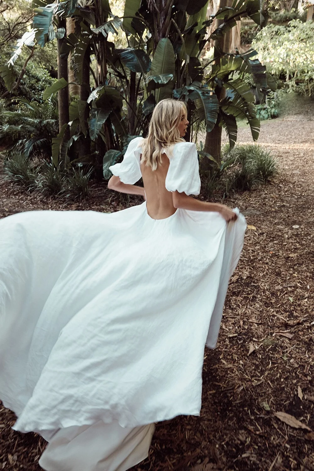 Wedding gown