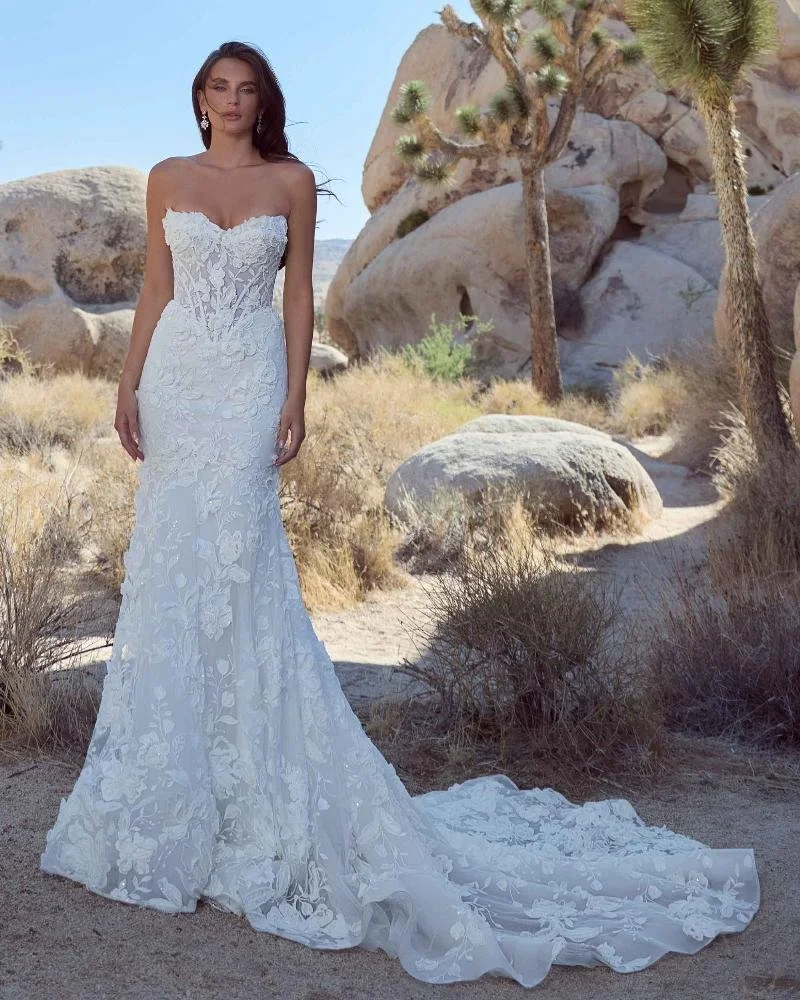 Queniva — Floral Basque Waist Mermaid Wedding Dress