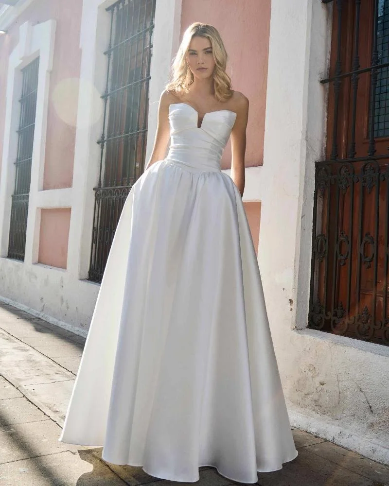 Wedding gown