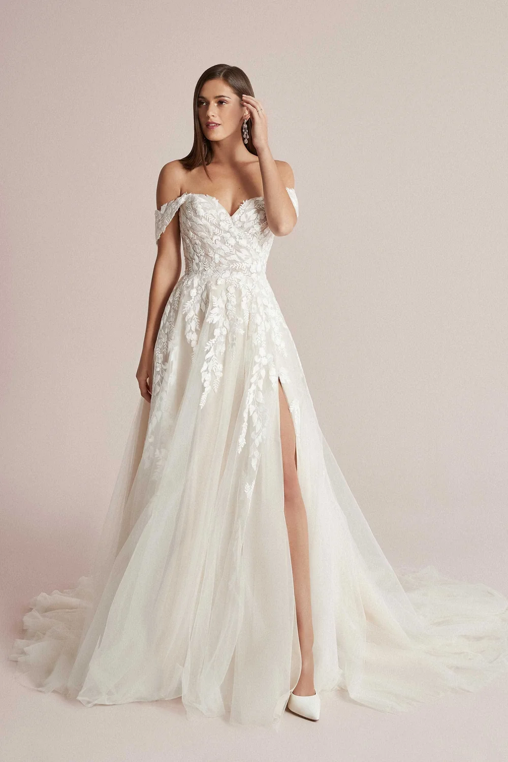 Wedding gown