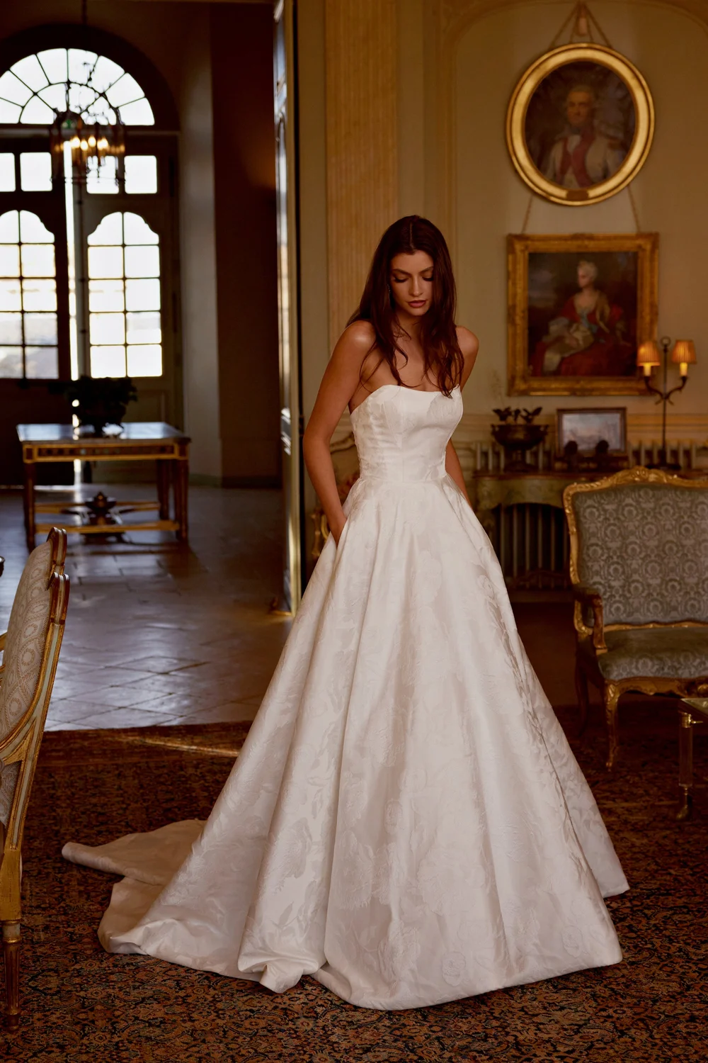 Wedding gown