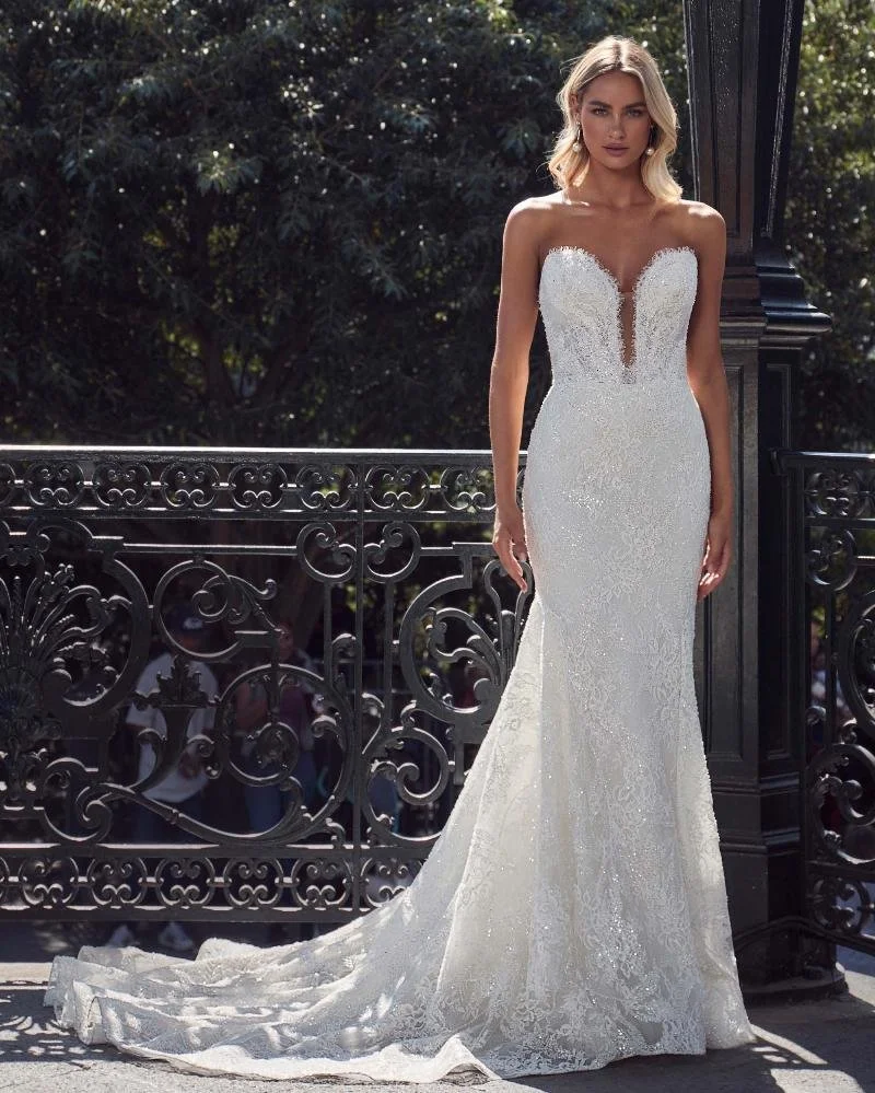 Wedding gown