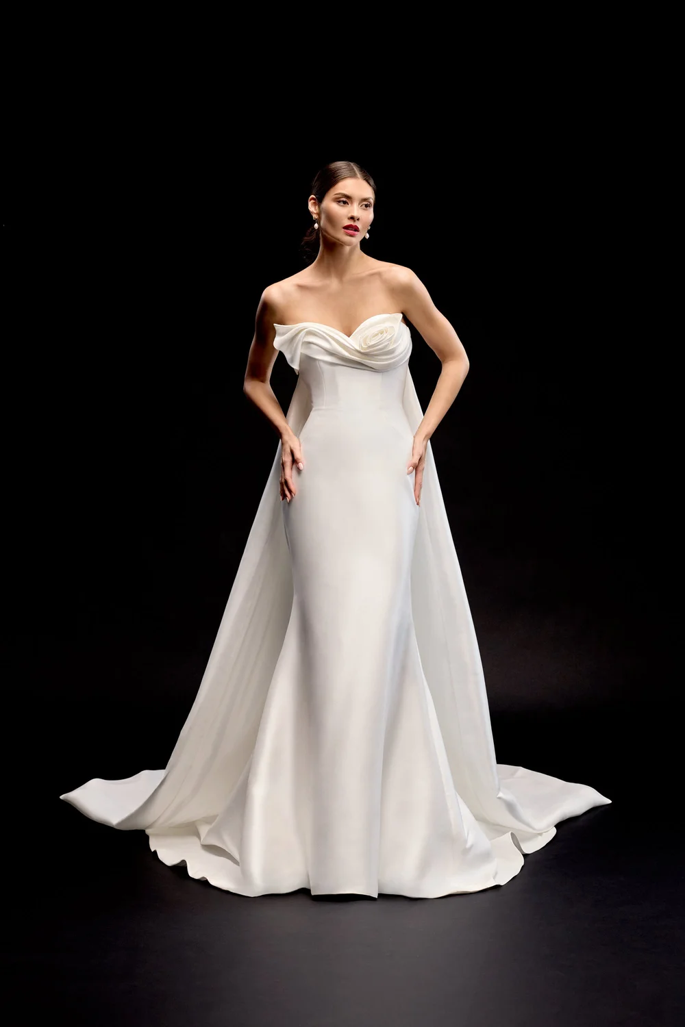 Wedding gown
