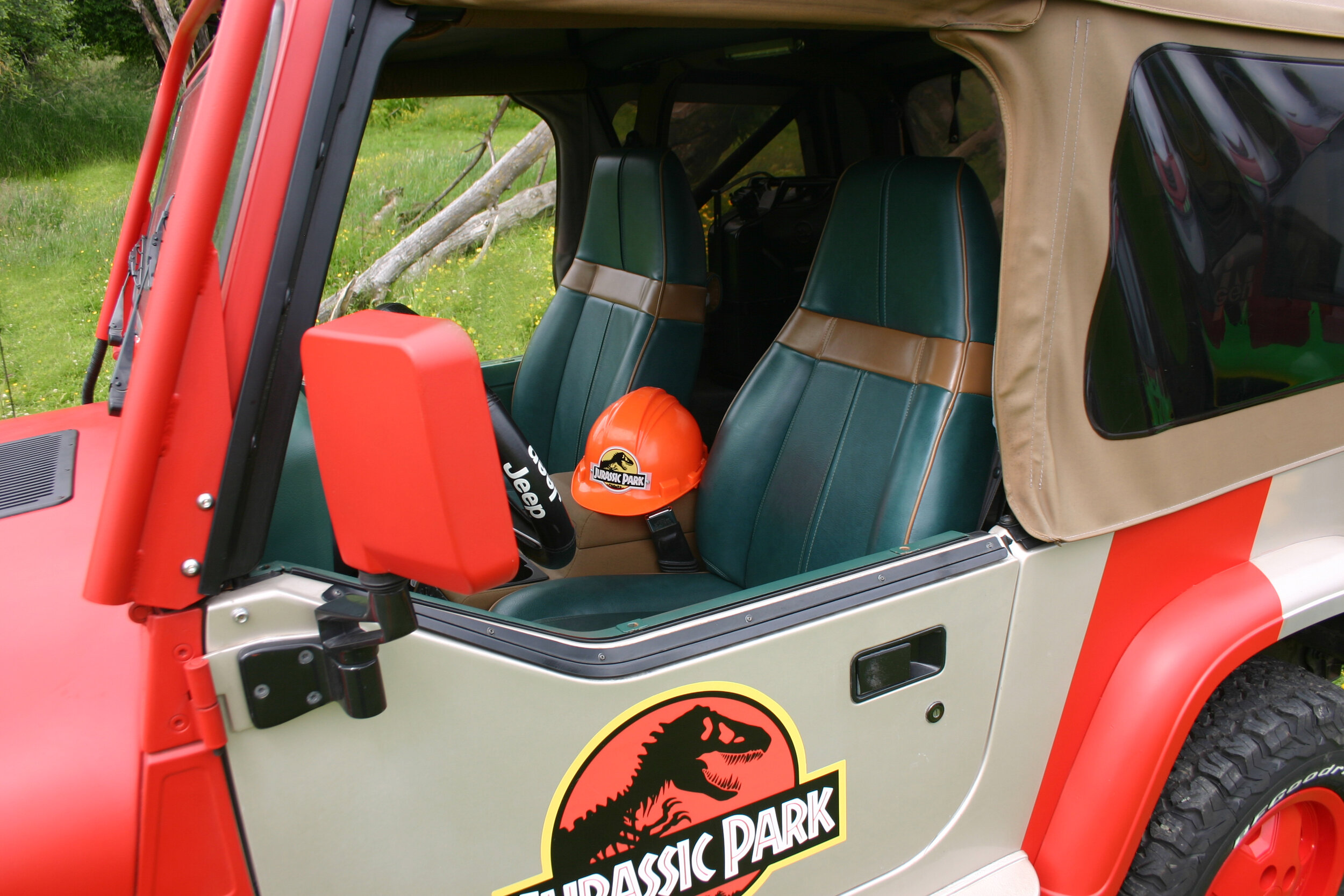 Jeep Interior hard hat.jpg