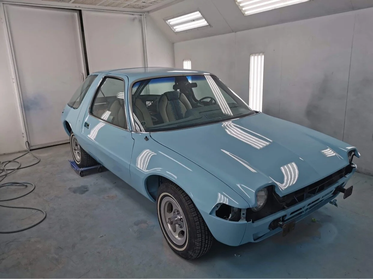 PARTY ON GARTH, PARTY ON WAYNE !