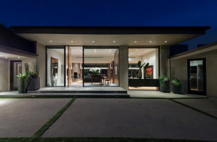 Front entrance to modern design Wallace Ridge home in Beverly Hills