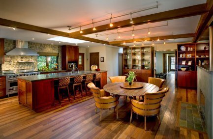 Open plan warm, modern kitchen and dining room at our Farmdale Avenue California Ranch home in Los Angeles