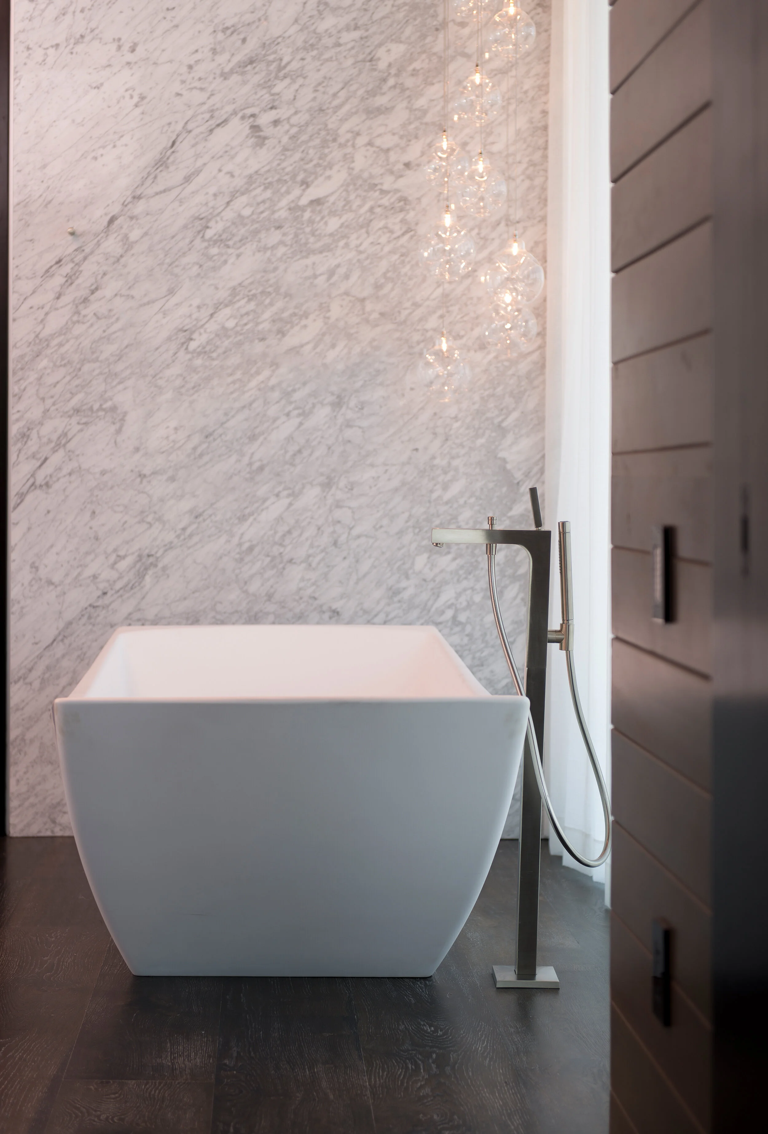modern master suites, baths | whipple russell architects