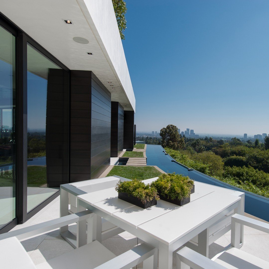 Our Laurel Way House in Beverly Hills, with wraparound swimming pool and jetliner views.