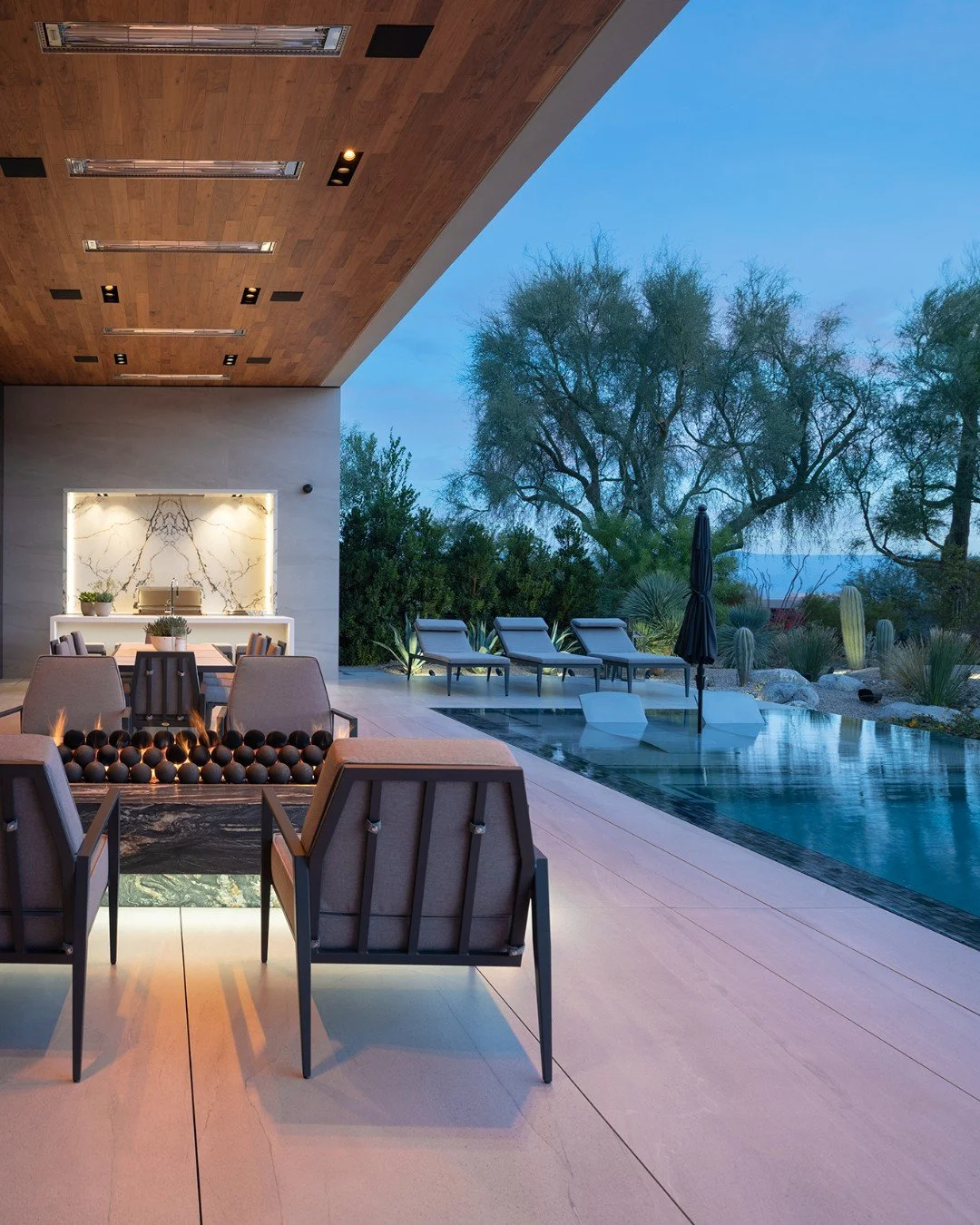 Modern outdoor living at our Bighorn house in Palm Desert, California. Photo by @maccollum