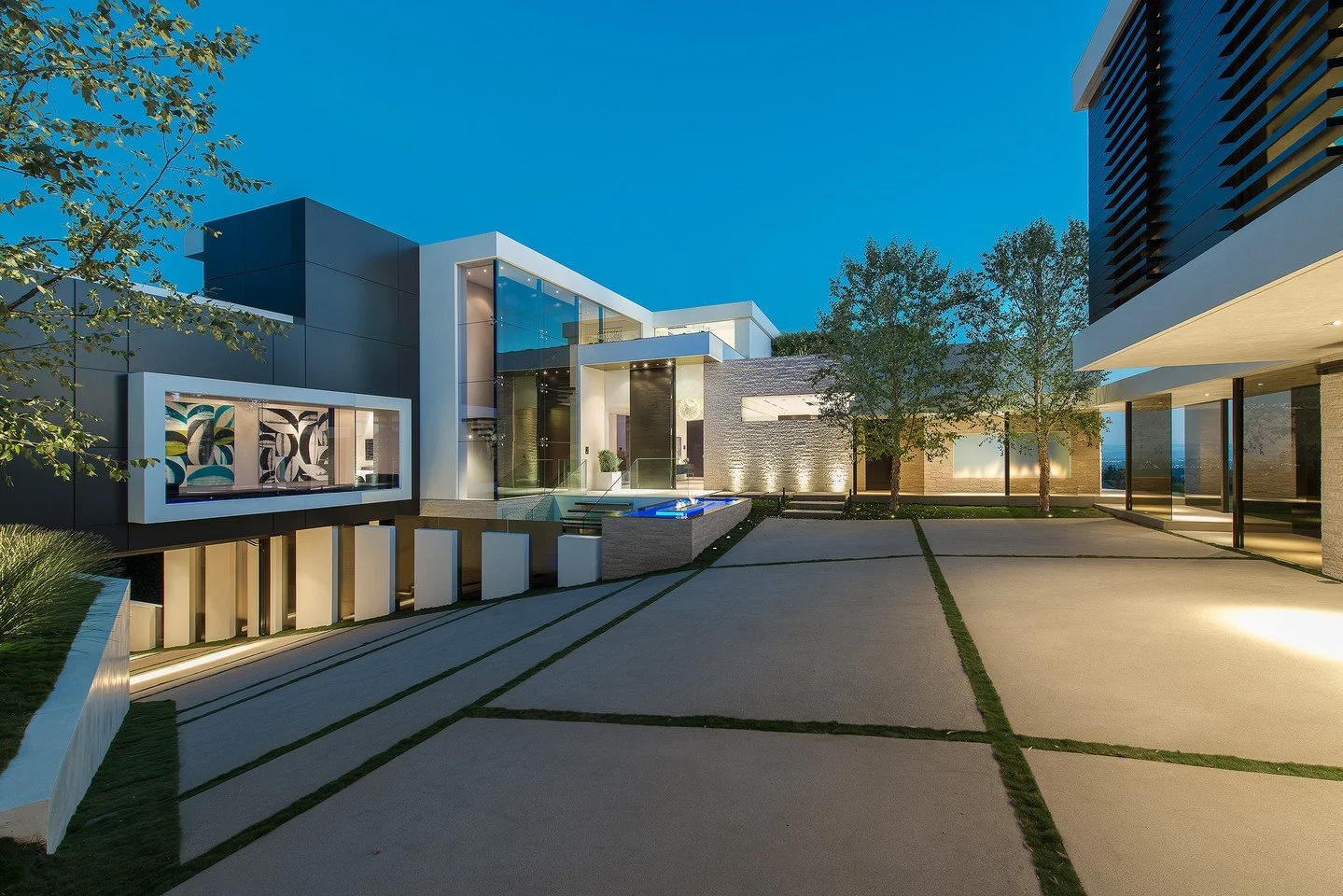 Laurel Way, a luxury modern mansion in Beverly Hills.
