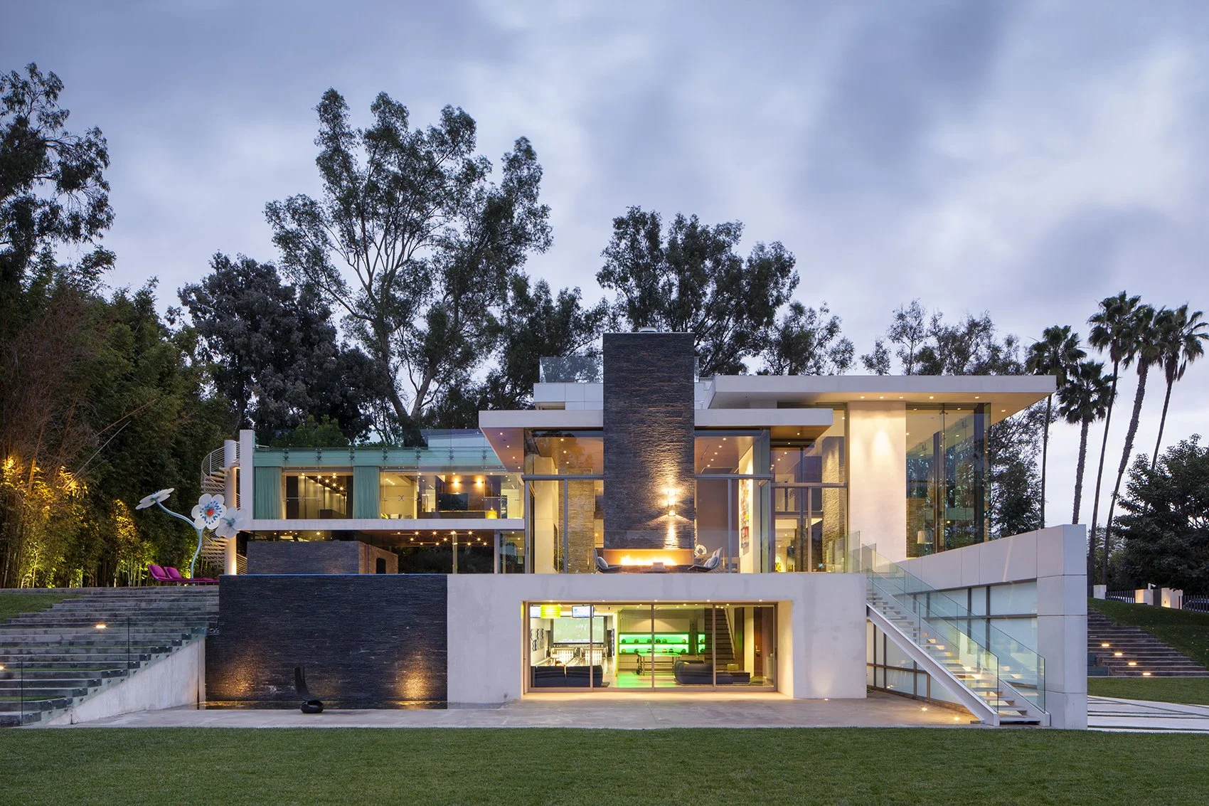 Residential Water Reclamation in Modern House Design
