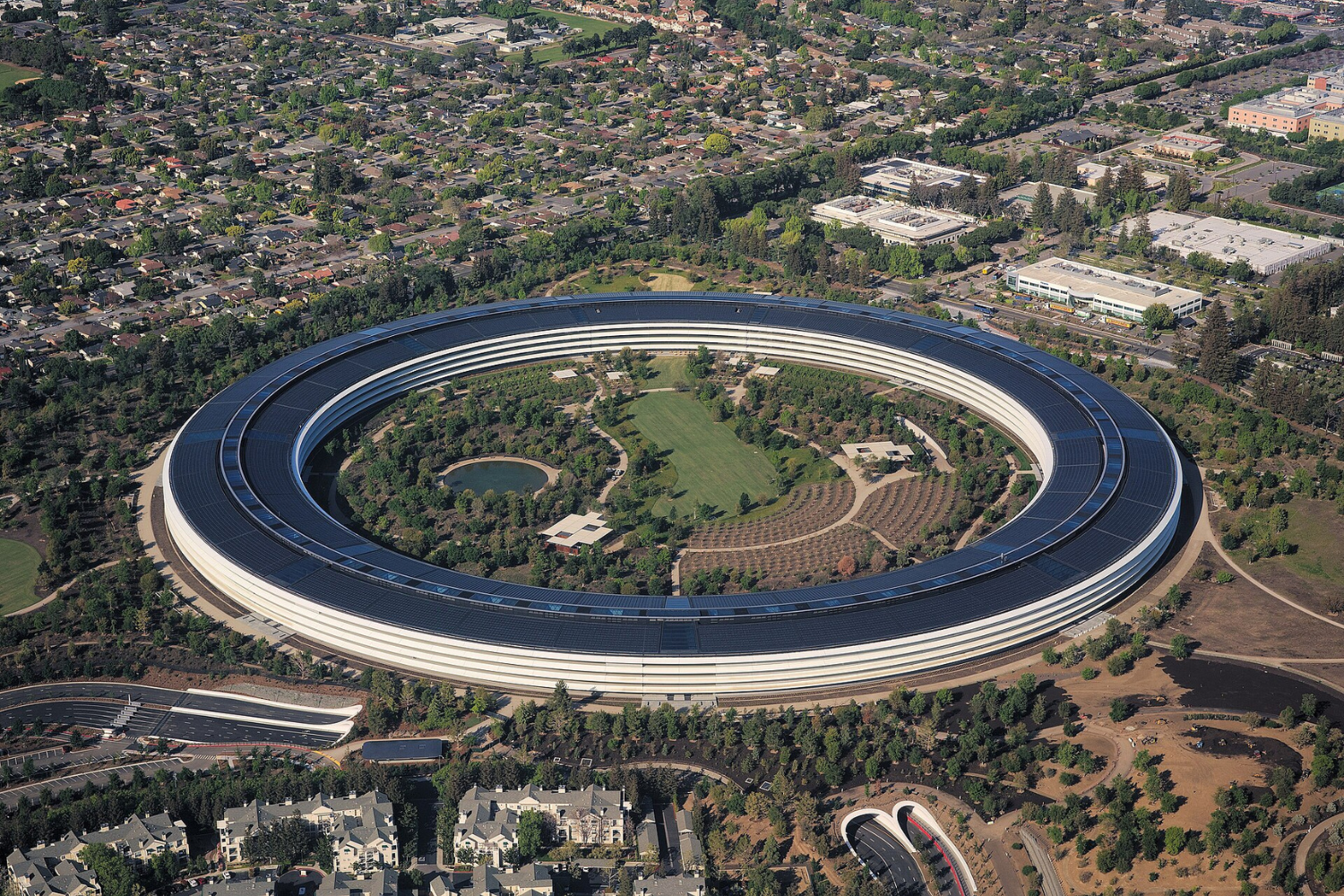 Flyover - Apple Park