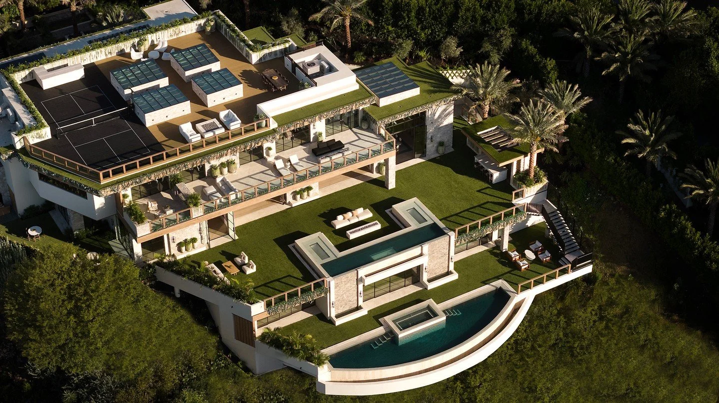 Laurel House, a luxury Beverly Hills estate for the modern LA lifestyle.⁠
⁠
Architecture: @whipplerussellarchitects⁠
Principal Architect: Marc Whipple, AIA⁠
Project: Laurel House⁠
.⁠
.⁠
.⁠
⁠
#whipplerussellarchitects #modernhome #modernarchitecture #