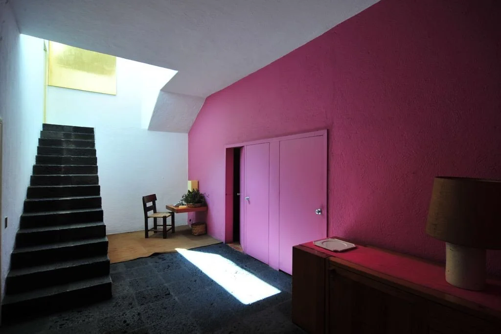 luis barragán's legacy: transforming modern homes into sanctuaries