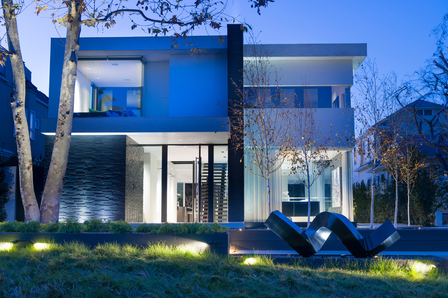 Georgina Avenue luxury modern loft style home in Santa Monica, California