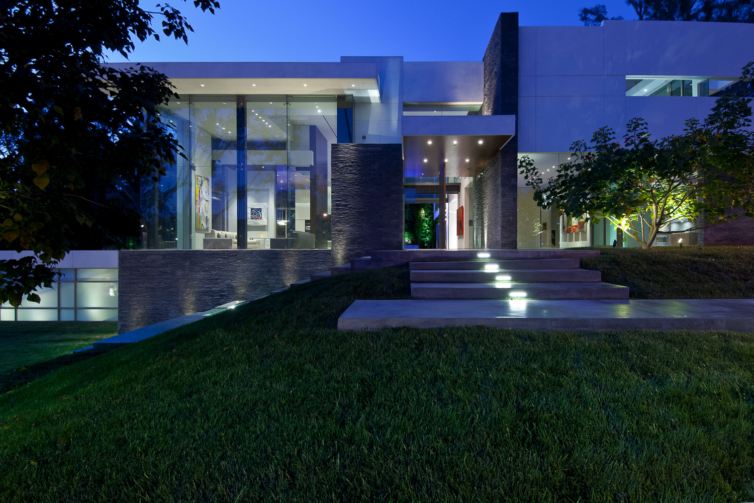 Summit House modern Beverly Hills luxury mansion exterior at dusk