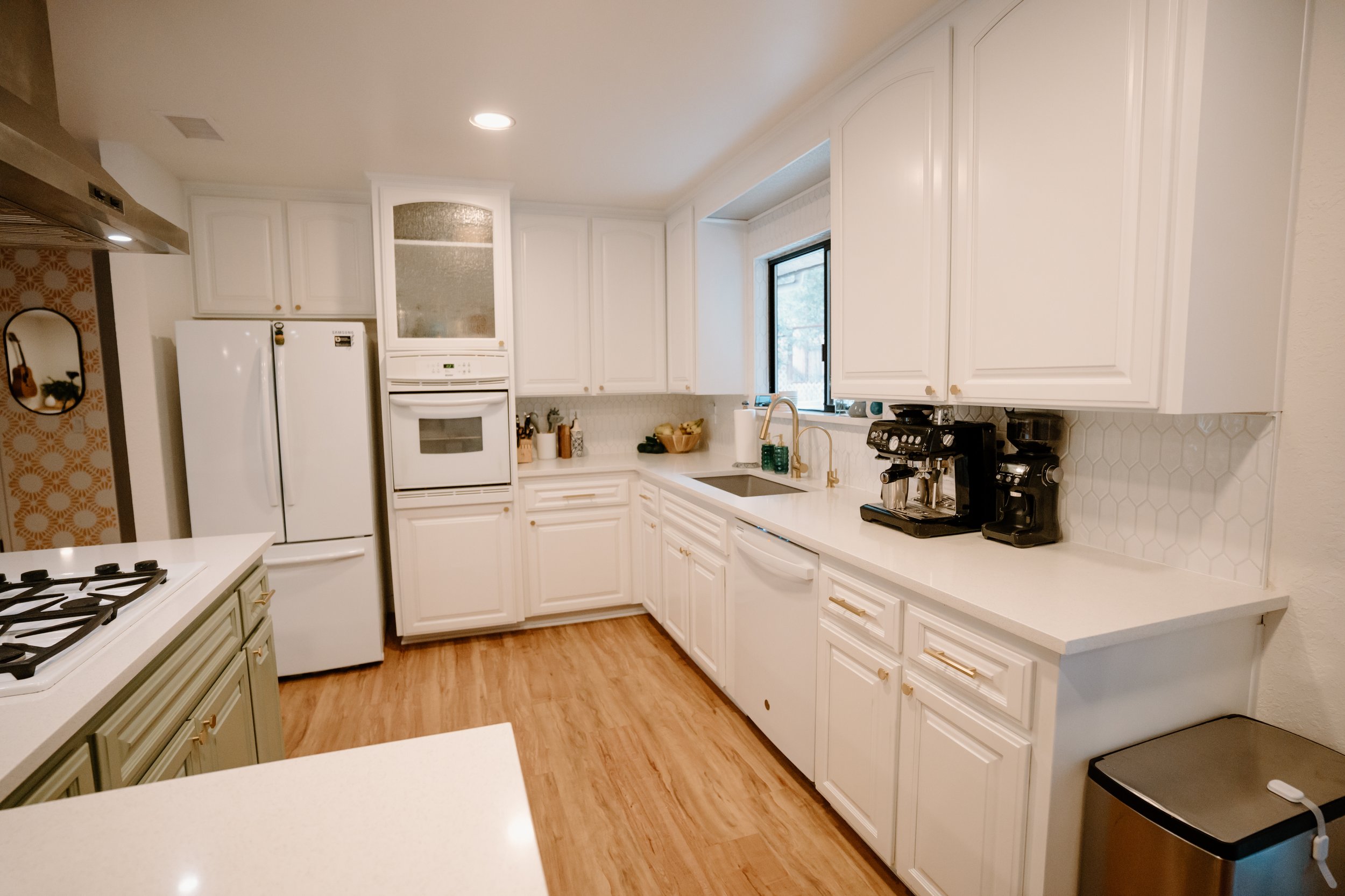 Fresh Paint team and Cabinets-29.jpg