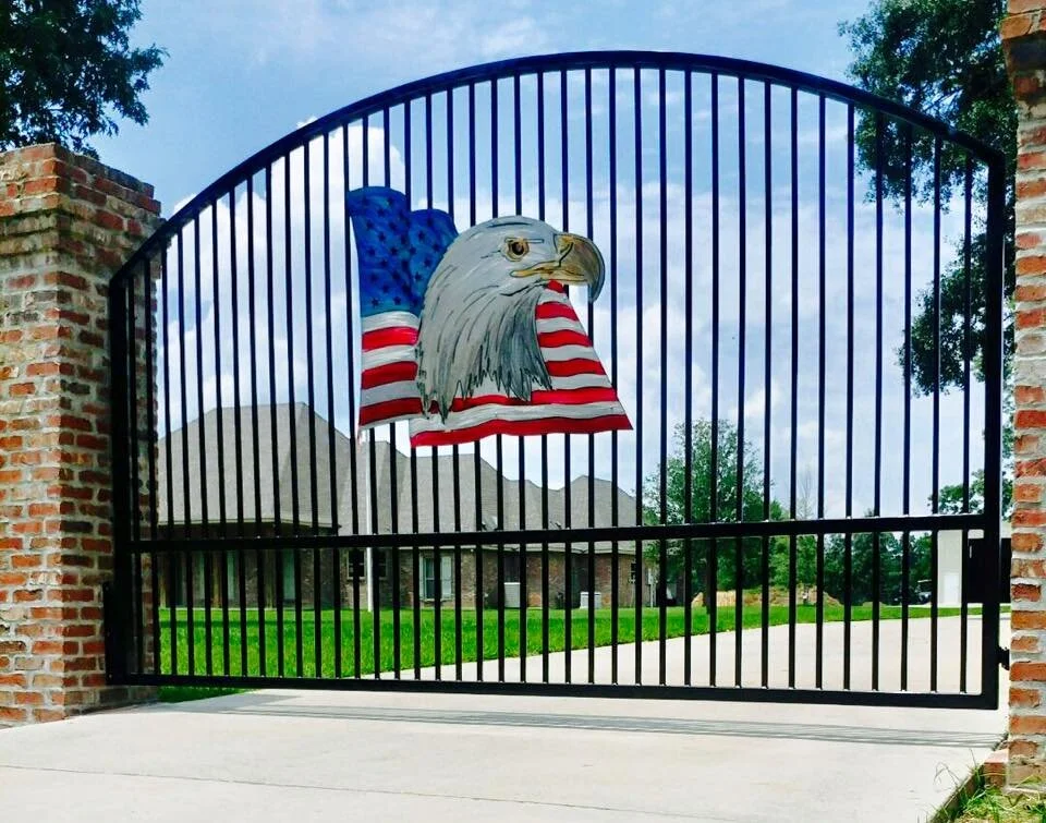 flag gate.jpg