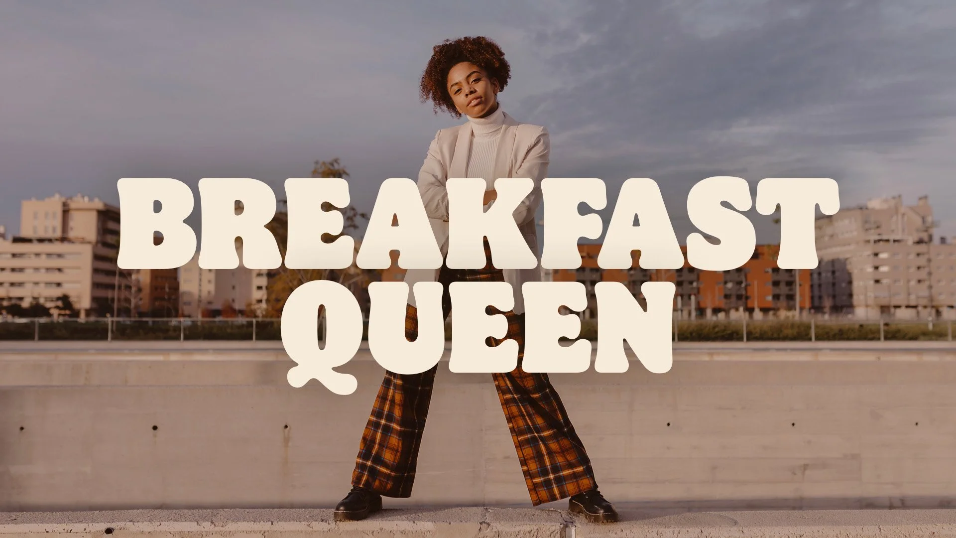 Breakfast Queen Mock4.jpg