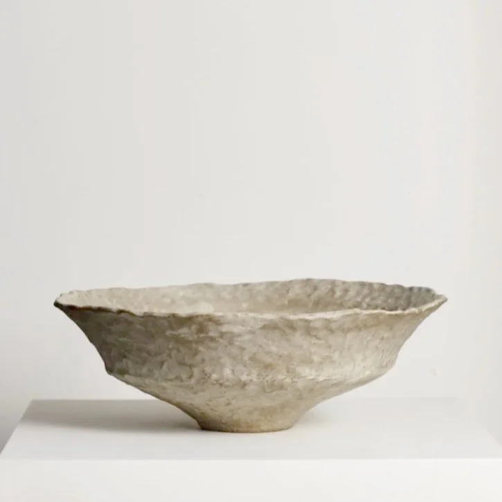 Undercut Bowl in Tan