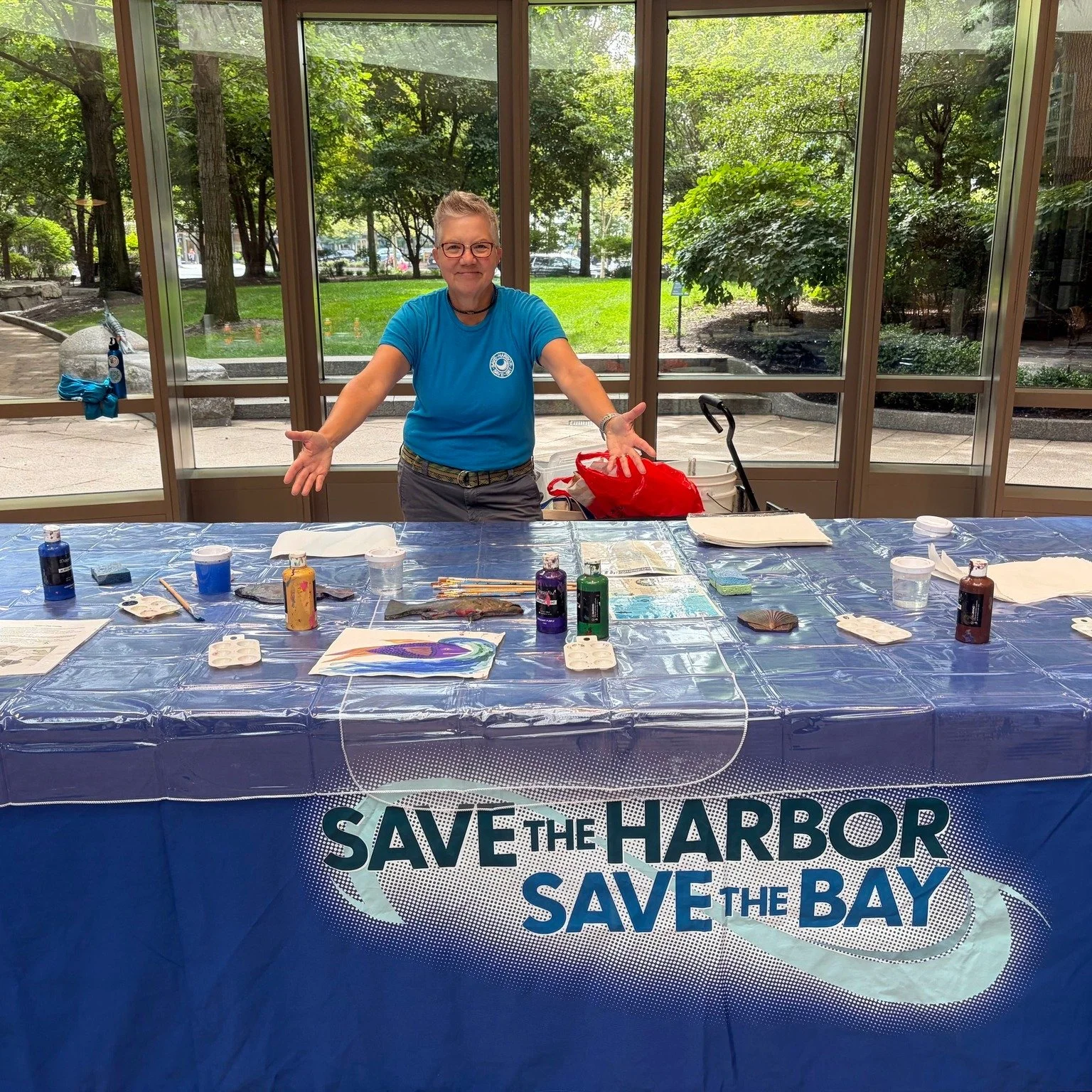We brought a little bit of Boston Harbor to Seaport West! 🌊🐟

Building tenants stopped by to learn more about water quality, climate impacts, and Save the Harbor&rsquo;s free programming through an interactive poster display. Guests also got hands-