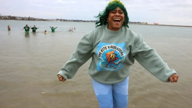PHOTOS: This was the scene at Sunday’s Shamrock Splash into Boston Harbor