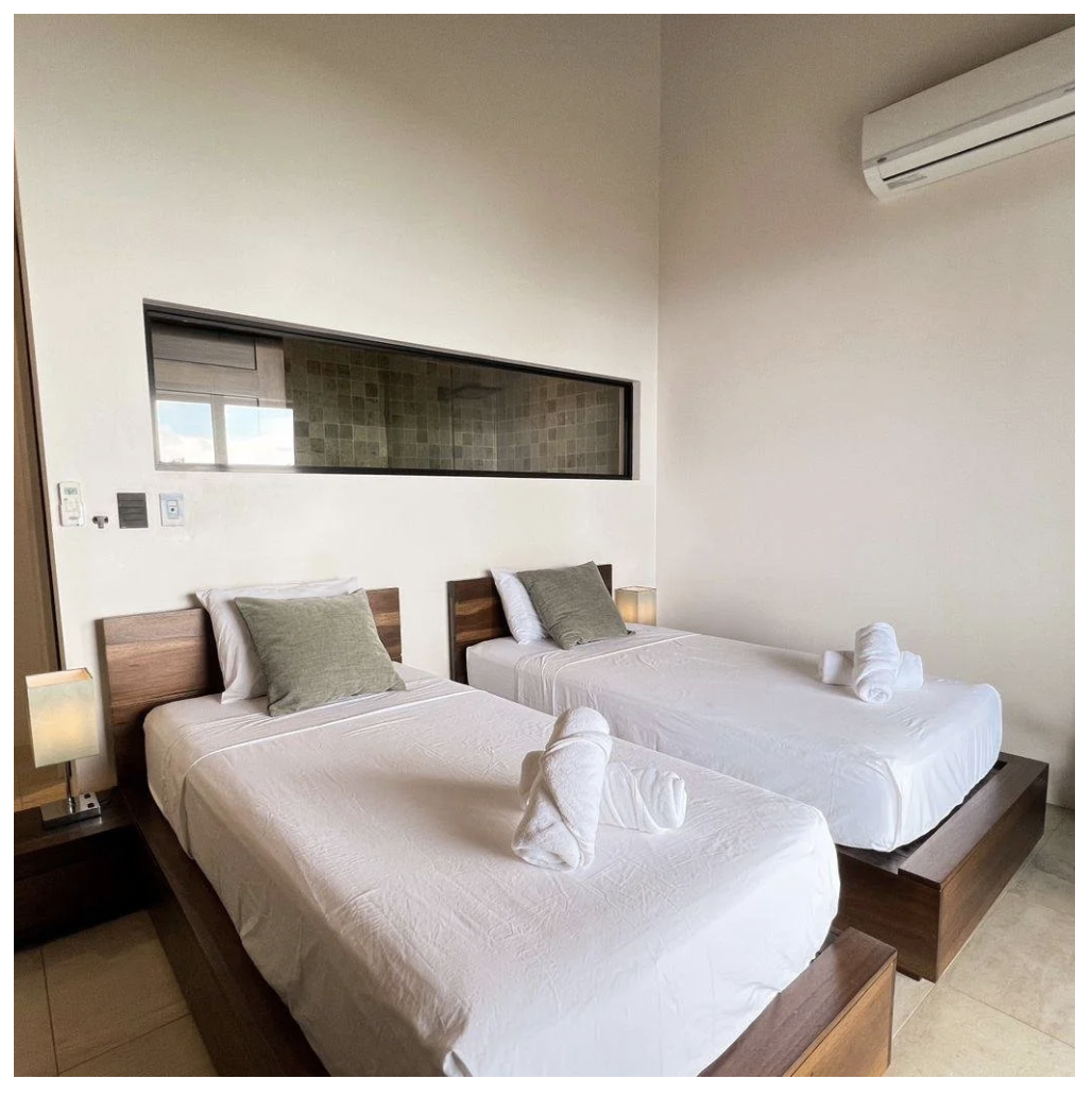 Water Suite - Twin Beds