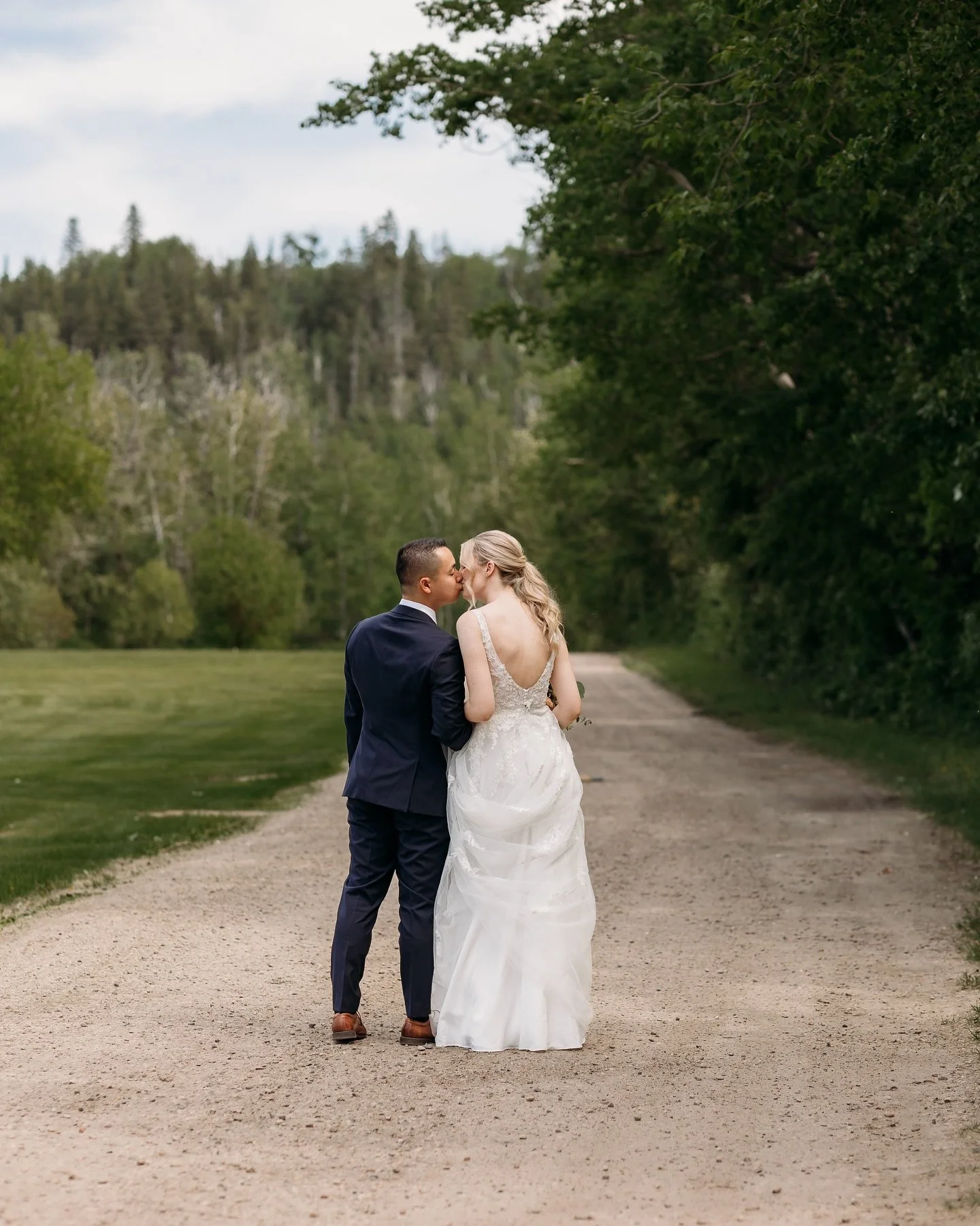 My favourite way to show the Instagram world more of what your full wedding day gallery can look like 😍

It&rsquo;s impossible to tell the entire story of your wedding day with only 20 images and it&rsquo;s sooooo important to see how your potential
