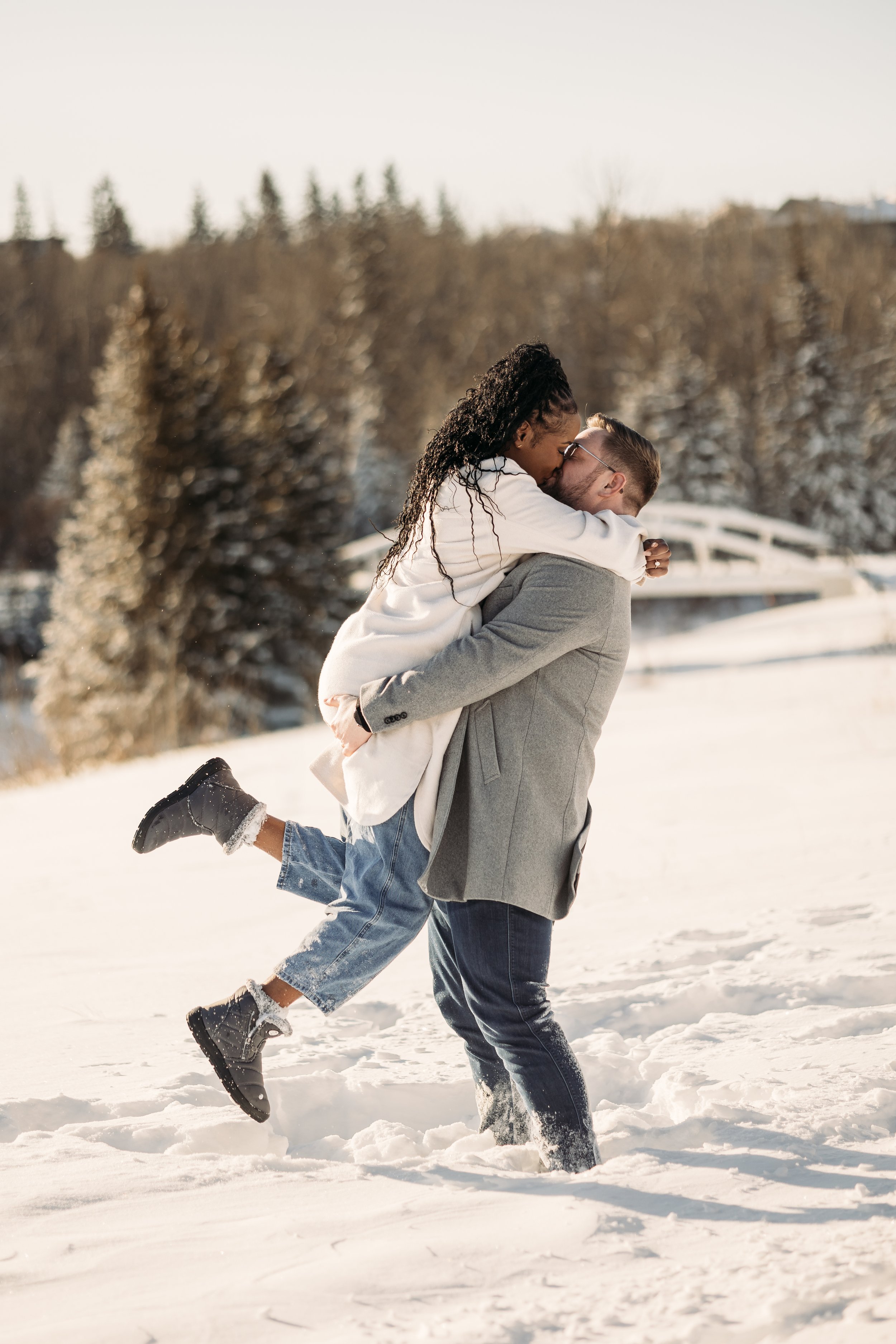 edmonton winter engagement photography at mactaggart sanctuary edmonton by edmonton alberta canada wedding photographer tays photos and beauty
