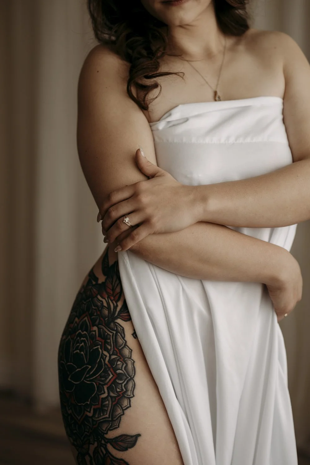 edmonton bridal boudoir photography in edmonton boudoir studio photography by edmonton boudoir photographer tays photos and beauty