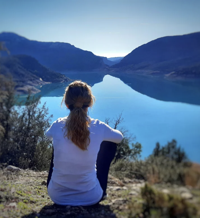 Acceptance and Commitment Therapy for OCD: A Different Path to Freedom