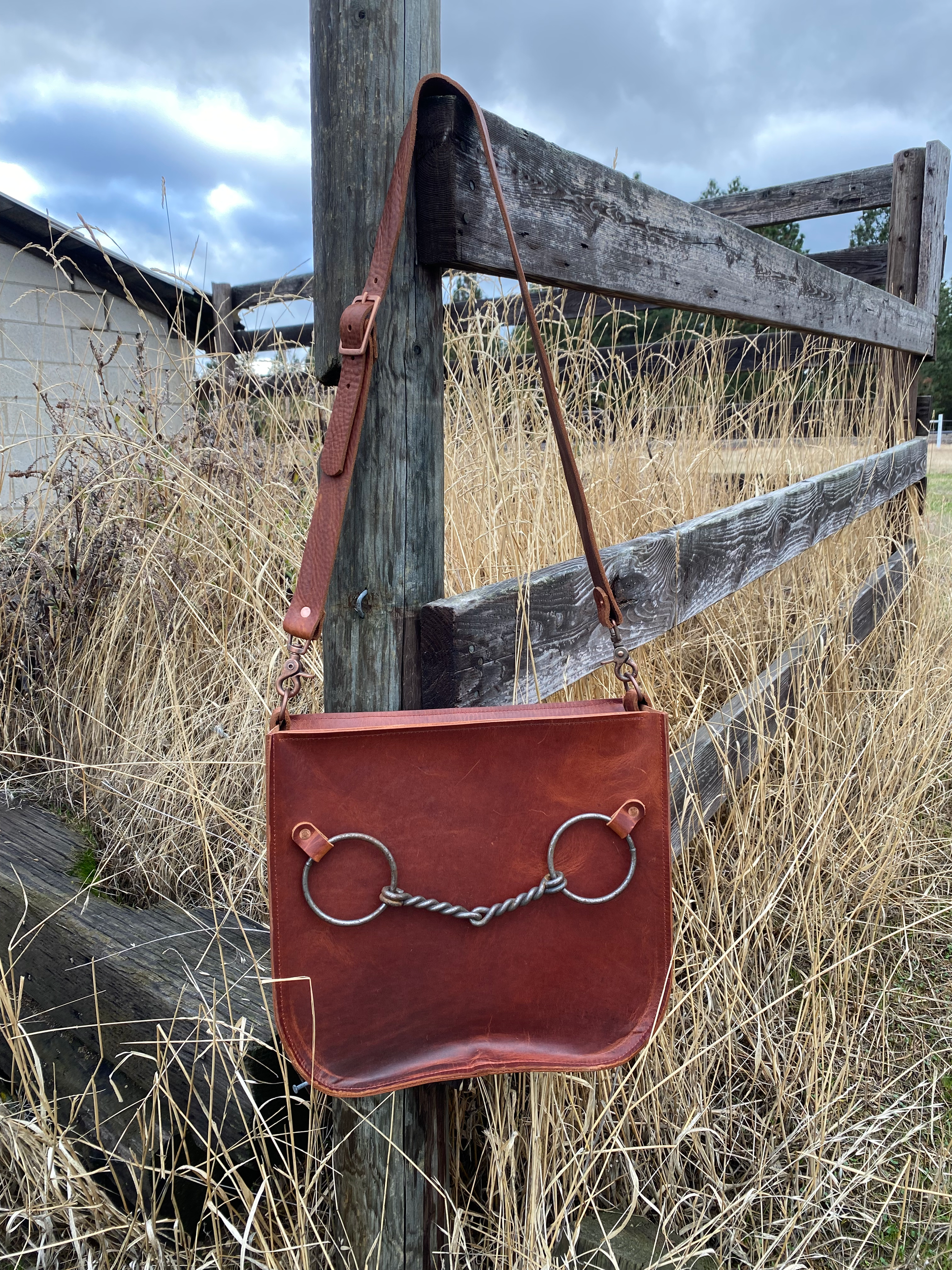 Crossbody Horse bit tote - Saddle bag style purse