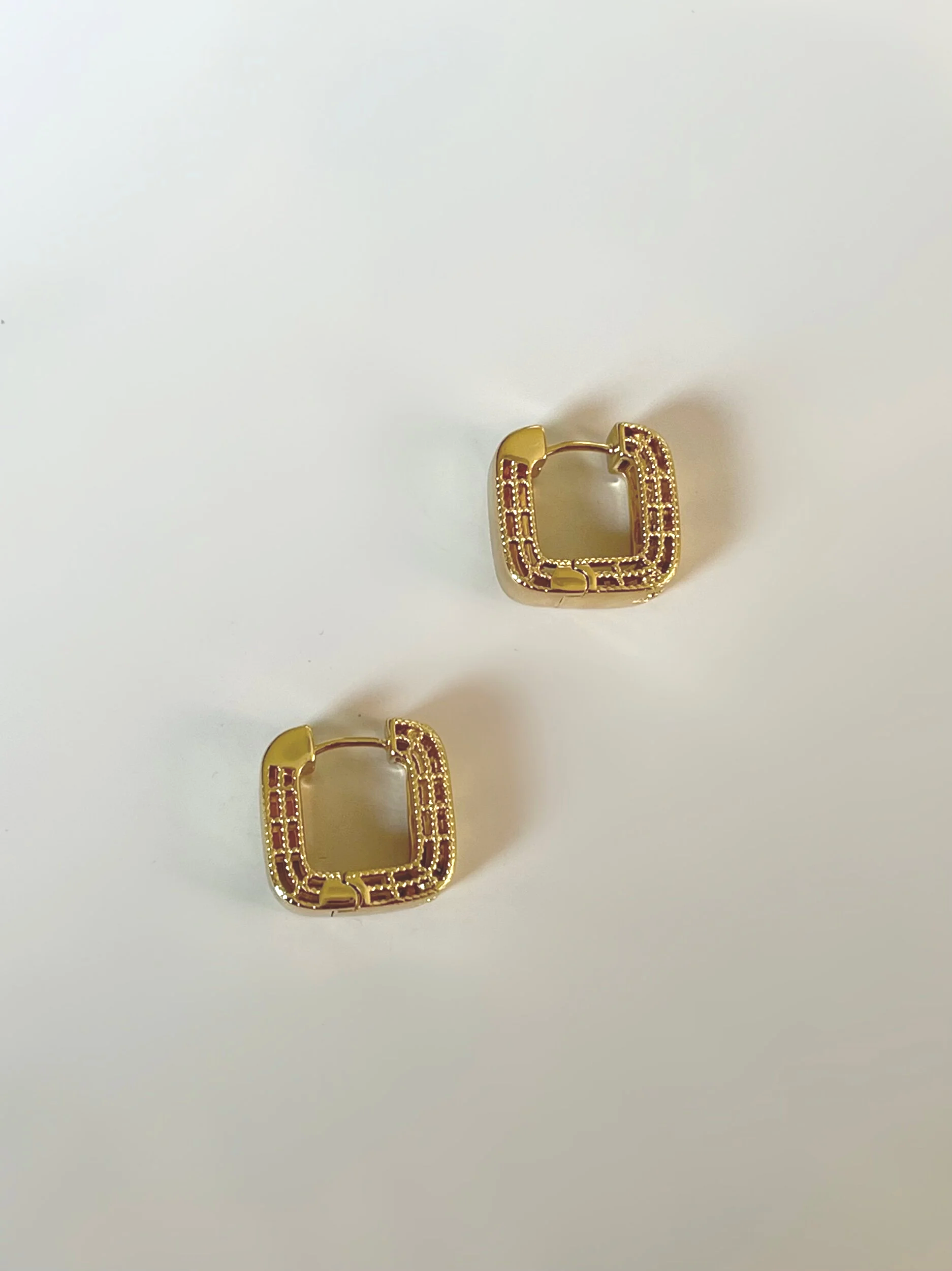 527B1441-4697-4C99-B5DD-A768105D0429