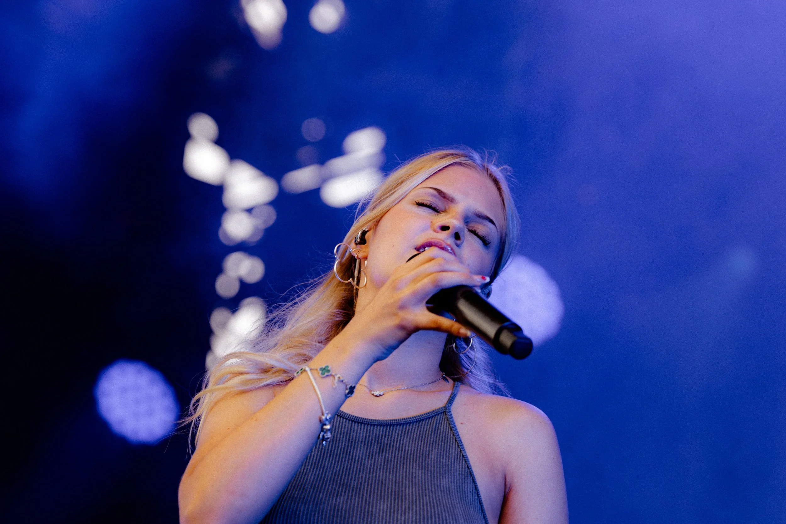  Ellice Auftritt fotografiert auf dem Deichbrandestival  