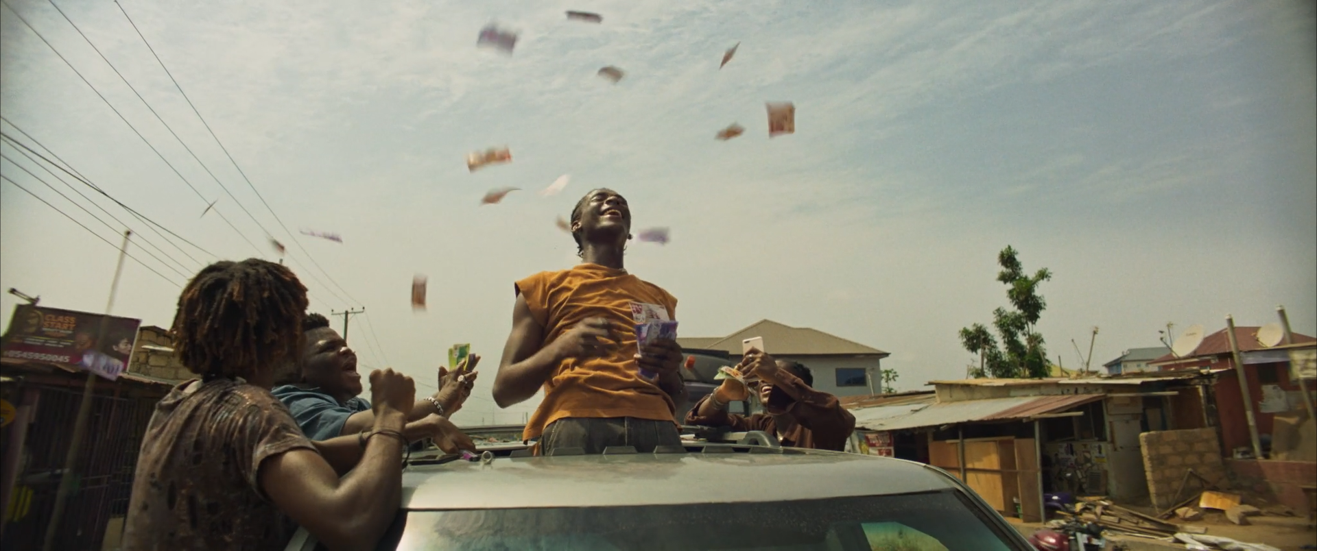 Paradise_stills_00086413.png