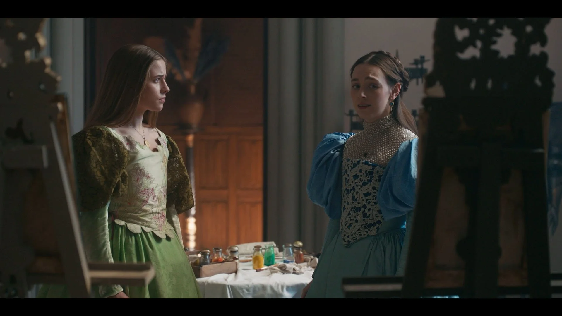 TheLadyGraceMysteries_S01_EP08_EPSTILLS_15.jpg