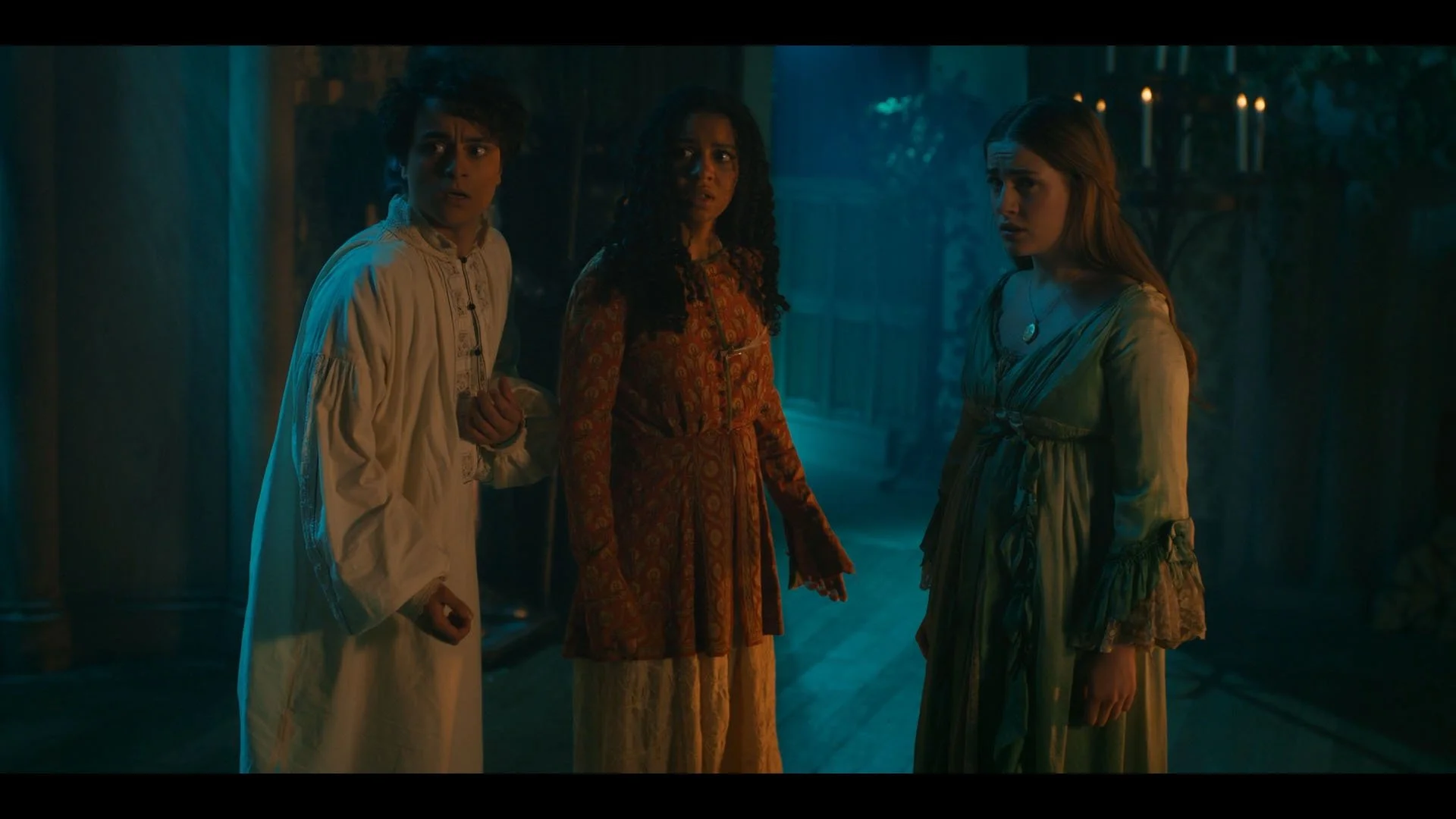 TheLadyGraceMysteries_S01_EP03_EPSTILLS_15.jpg