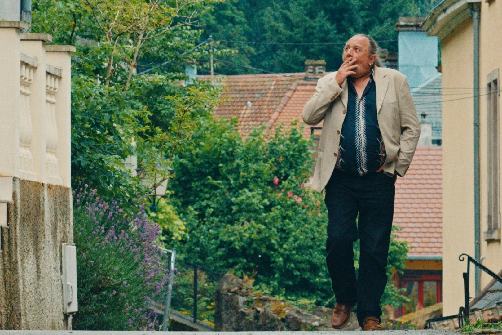 Still 2025-10-22 183232_1.34.1 copy.jpg