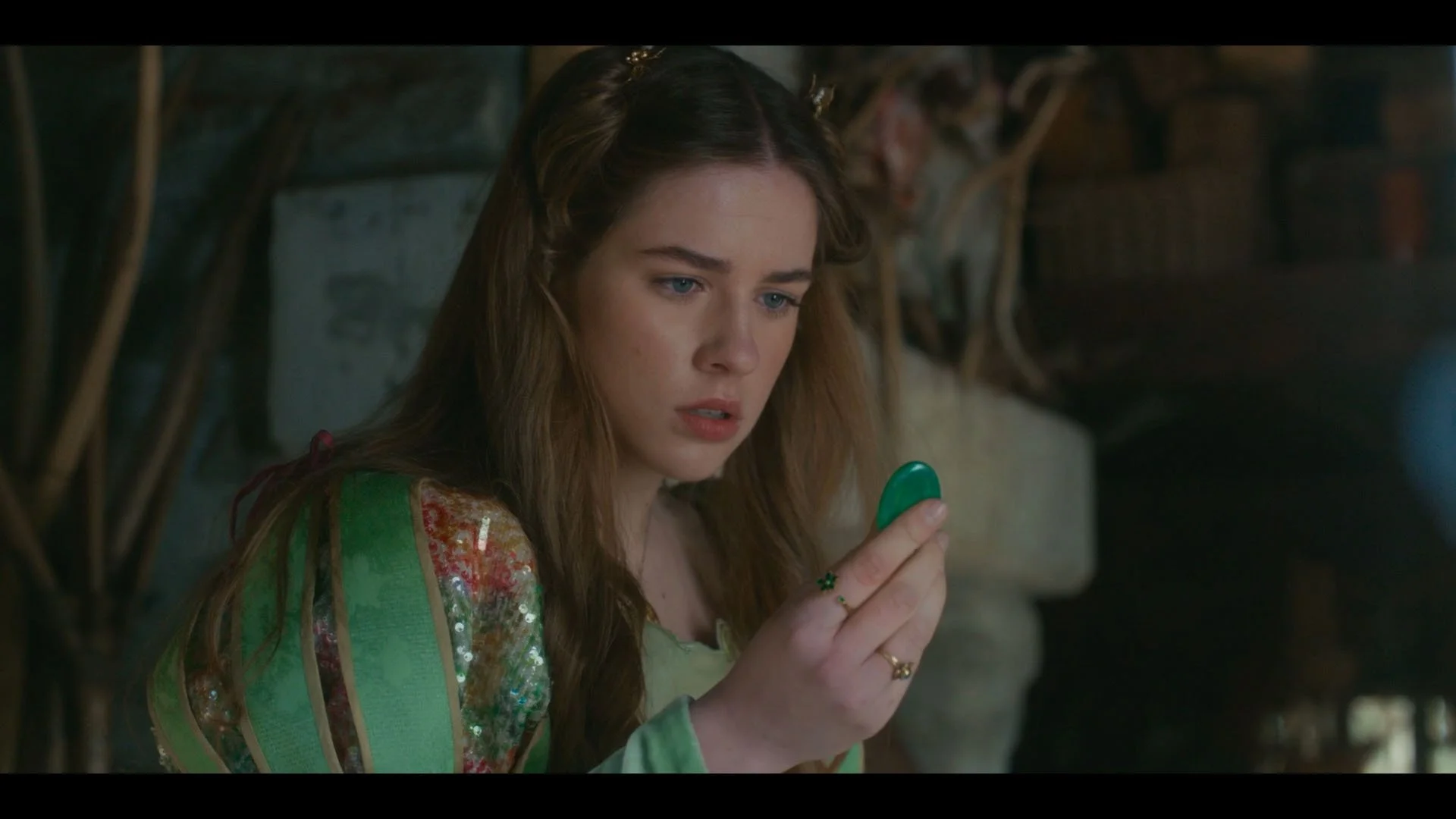 TheLadyGraceMysteries_S01_EP01_EPSTILLS_13.jpg