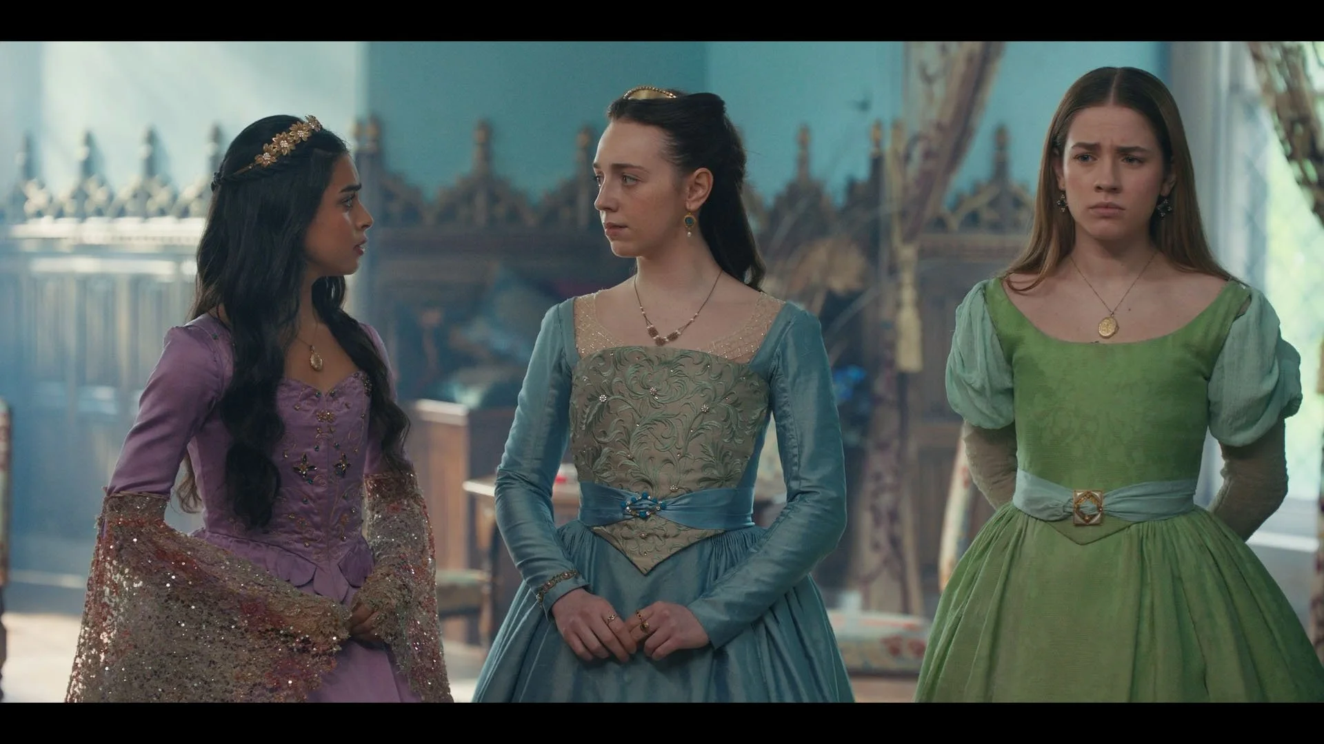 TheLadyGraceMysteries_S01_EP01_EPSTILLS_04.jpg